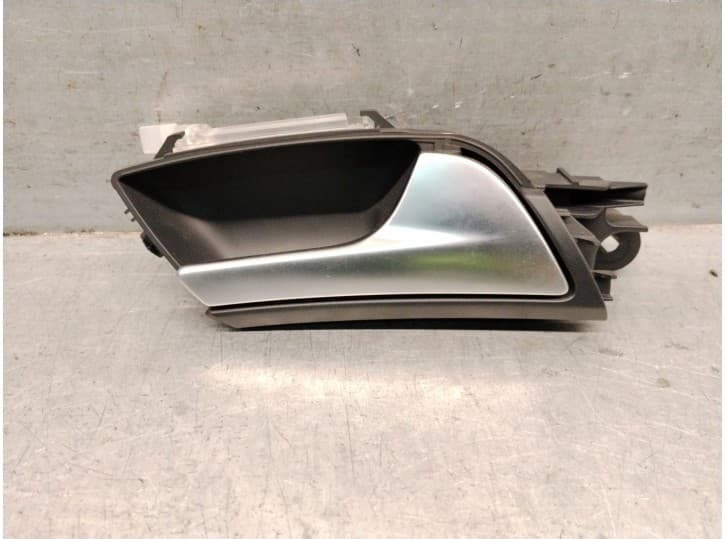 Recambio de maneta interior delantera derecha para audi a5 (8t3) 2.0 tfsi referencia OEM IAM 8T0837020 8T0837020A