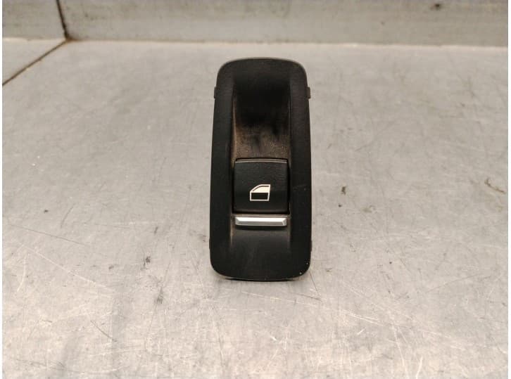 Recambio de mando elevalunas delantero derecho para bmw 6 gran coupe (f06) 640 d referencia OEM IAM 9241949 61319241949