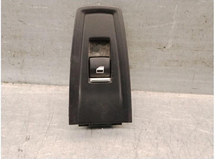 Recambio de mando elevalunas trasero izquierdo para bmw 6 gran coupe (f06) 640 d referencia OEM IAM 61319241949 61319241949