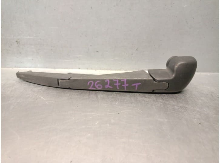 Recambio de brazo limpia trasero para toyota urban cruiser (_p1_) 1.4 d-4d (nlp110_) referencia OEM IAM 8524152140 8524152140