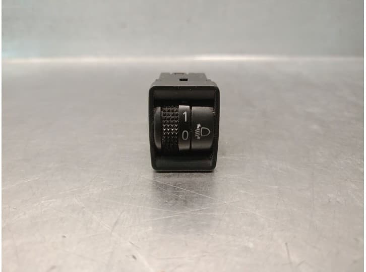 Recambio de interruptor para nissan note (e12) 1.5 dci referencia OEM IAM 251903VV2A 251903VV2A