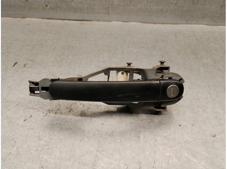Recambio de maneta exterior delantera izquierda para skoda roomster praktik (5j) 1.4 tdi referencia OEM IAM 5J0837885A 5J0837885
