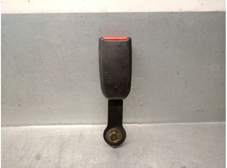 Recambio de enganche cinturon delantero derecho para suzuki baleno station wagon (eg) 1.8 i 16v (sy418) referencia OEM IAM 37430