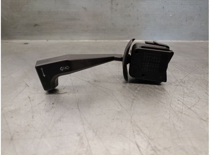 Recambio de mando luces para opel kadett e hatchback (t85) 1.6 s (c08, c48, d08, d48) referencia OEM IAM 90228194 44542703
