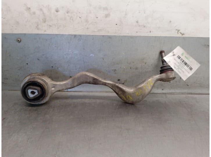 Recambio de brazo suspension inferior delantero izquierdo para bmw 1 descapotable (e88) 118 i referencia OEM IAM 31122405861 311