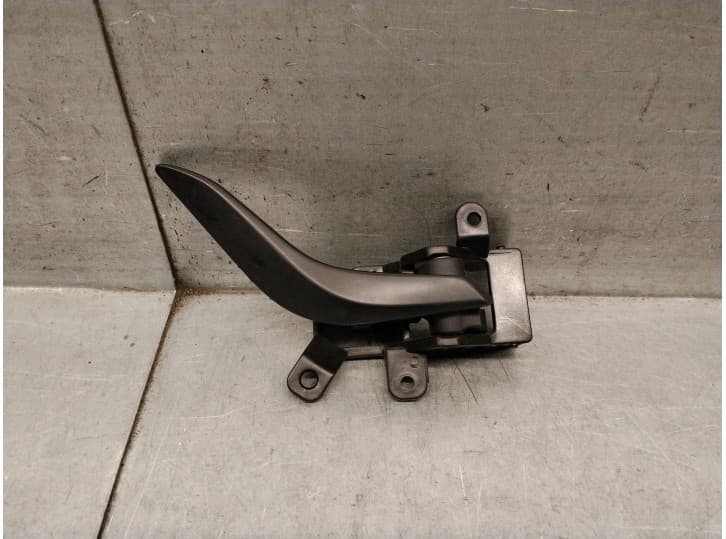 Recambio de maneta interior delantera derecha para hyundai ix20 (jc) 1.4 referencia OEM IAM 826231K000 826231K000