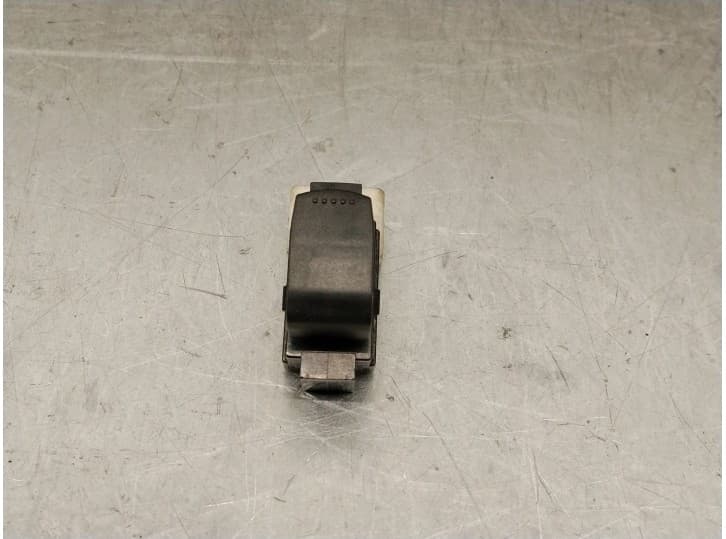 Recambio de mando elevalunas delantero derecho para suzuki alto vii (gf, ha25_, ha35_) 1.0 (amf310) referencia OEM IAM 37995M75J