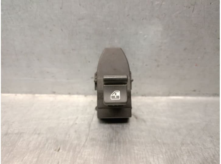 Recambio de mando elevalunas trasero izquierdo para alfa romeo 159 sportwagon (939_) 1.9 jtdm 16v (939bxc1b, 939bxc12) referenci