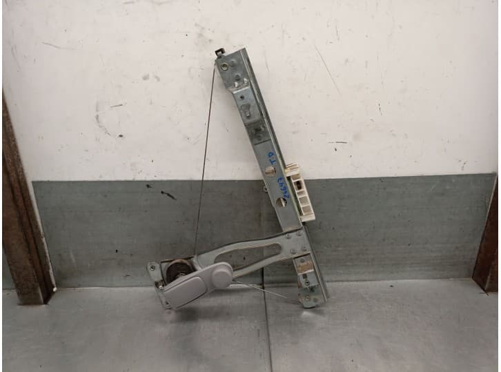 Recambio de elevalunas trasero derecho para citroën c3 i (fc_, fn_) 1.4 hdi referencia OEM IAM 922475 922475