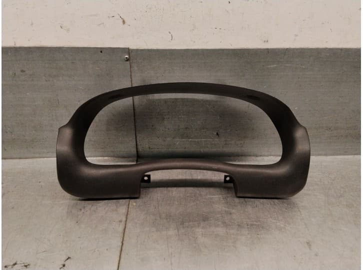 Recambio de embellecedor cuadro para opel astra f hatchback (t92) 1.8 i 16v (f08, m08, f68, m68) referencia OEM IAM 90450415