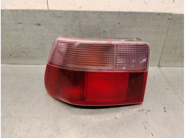 Recambio de piloto trasero izquierdo para opel astra f hatchback (t92) 1.8 i 16v (f08, m08, f68, m68) referencia OEM IAM 394449