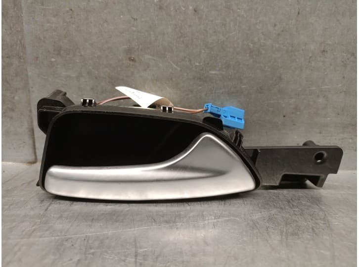 Recambio de maneta interior delantera derecha para mercedes-benz gle (w166) 350 d 4-matic (166.024) referencia OEM IAM A16676006
