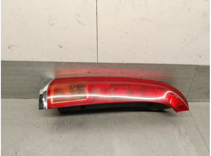 Recambio de piloto trasero izquierdo para honda stream (rn) 2.0 16v (rn3) referencia OEM IAM 33551S7A003 33551S7A003