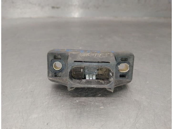 Recambio de cerradura maletero / porton para renault megane scénic (ja0/1_) 1.9 dti (ja0n) referencia OEM IAM 7700827599 7700827