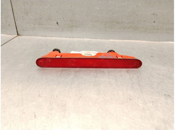 Recambio de luz central de freno para peugeot partner furgón/monospace 1.6 hdi / bluehdi 75 referencia OEM IAM 9682830180 6351FE