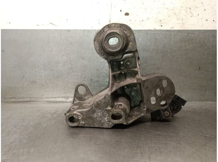 Recambio de soporte motor derecho para audi a4 b7 (8ec) 2.0 referencia OEM IAM 8E0199352 8E0199352N