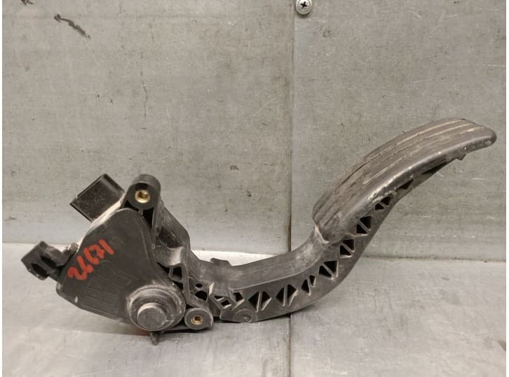 Recambio de potenciometro pedal para renault trafic iii autobús (jg_) 1.6 dci 125 (jgmh) referencia OEM IAM 180027179R 180024289