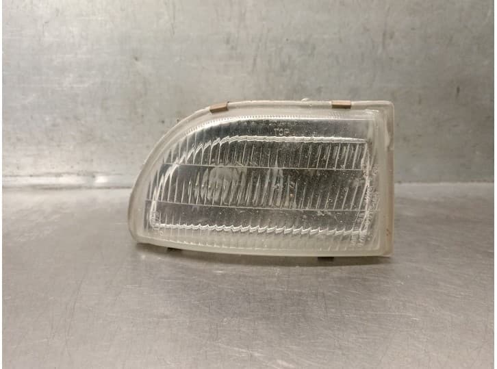 Recambio de faro antiniebla derecho para daewoo nubira station wagon (j150) 1.6 16v referencia OEM IAM 96272110 96272110