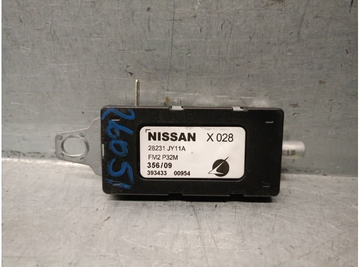 Recambio de antena para renault koleos i (hy_) 2.0 dci (hy0k) referencia OEM IAM 28231JY11A 28231JY11A