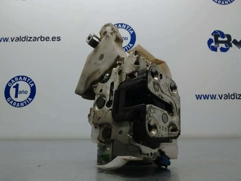 Recambio de cerradura puerta delantera izquierda para renault maxity fg 130.35/45 referencia OEM IAM 80553AA20A - Blanco