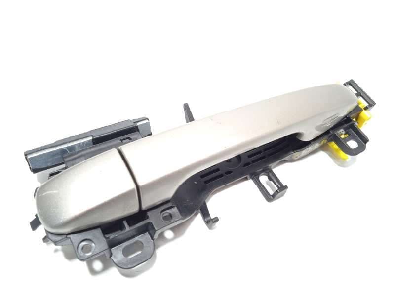 Recambio de maneta exterior delantera derecha para subaru outback (b15) 2.0 diesel cat referencia OEM IAM 61160FJ000GN