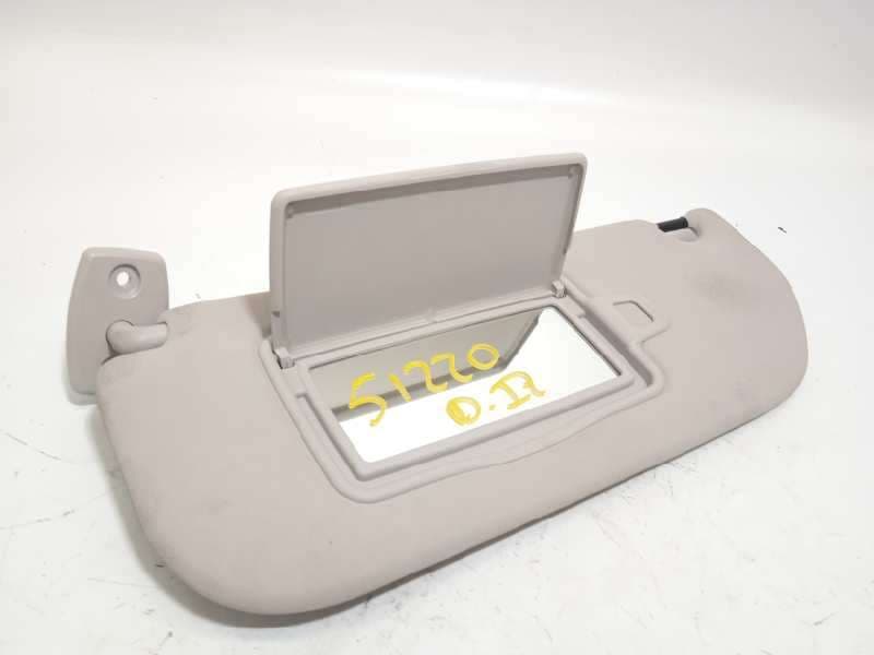 Recambio de parasol izquierdo para toyota aygo 1.0 cat referencia OEM IAM 47410H080B0 - Blanco