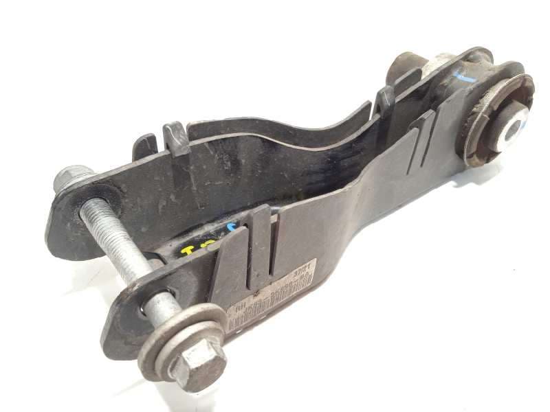 Recambio de brazo suspension inferior trasero derecho para land rover discovery sport (2019 - ...) 2.0 referencia OEM IAM JK835K - Blanco
