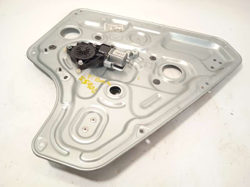 Recambio de elevalunas trasero derecho para kia venga (yn) 1.6 crdi 128 referencia OEM IAM 834801P010 834601P000