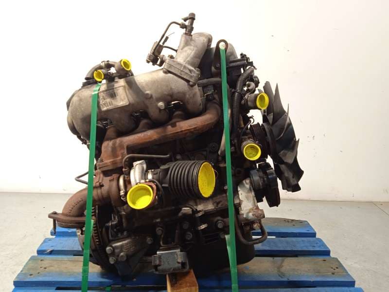 Recambio de despiece motor para iveco daily iii caja/chasis 35 s 13,35 c 13 referencia OEM IAM 8140.43S - Blanco
