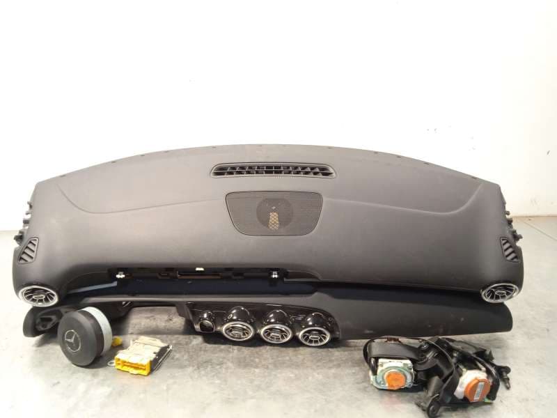 Recambio de kit airbag para mercedes-benz clase a sedán (v177) a 200 4-matic (177.188) referencia OEM IAM A17768061029051 A00086
