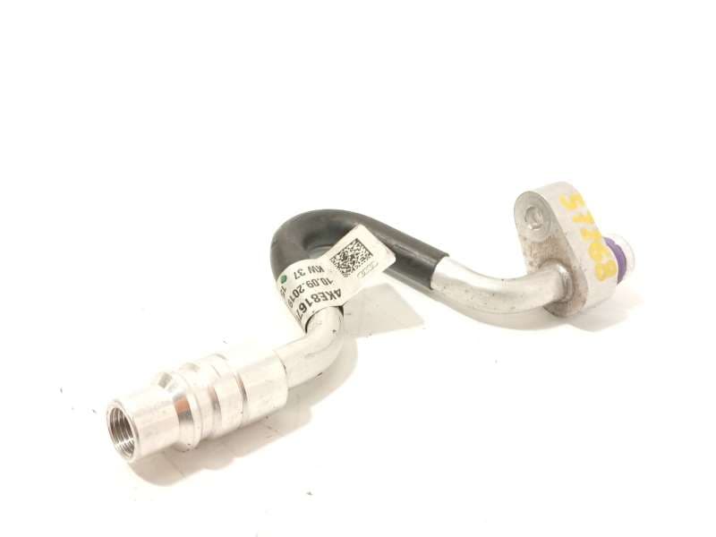 Recambio de tubos aire acondicionado para audi e-tron (gen) 50 quattro referencia OEM IAM 4KE816750B - Negro