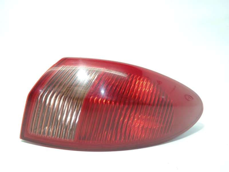 Recambio de piloto trasero derecho para alfa romeo 147 (937_) 1.9 jtd (937.axf1a, 937.bxf1a) referencia OEM IAM 46556347 - Negro