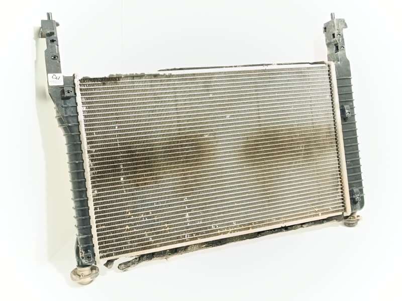 Recambio de radiador agua para chevrolet captiva (c100, c140) 2.0 d 4wd referencia OEM IAM 20777045