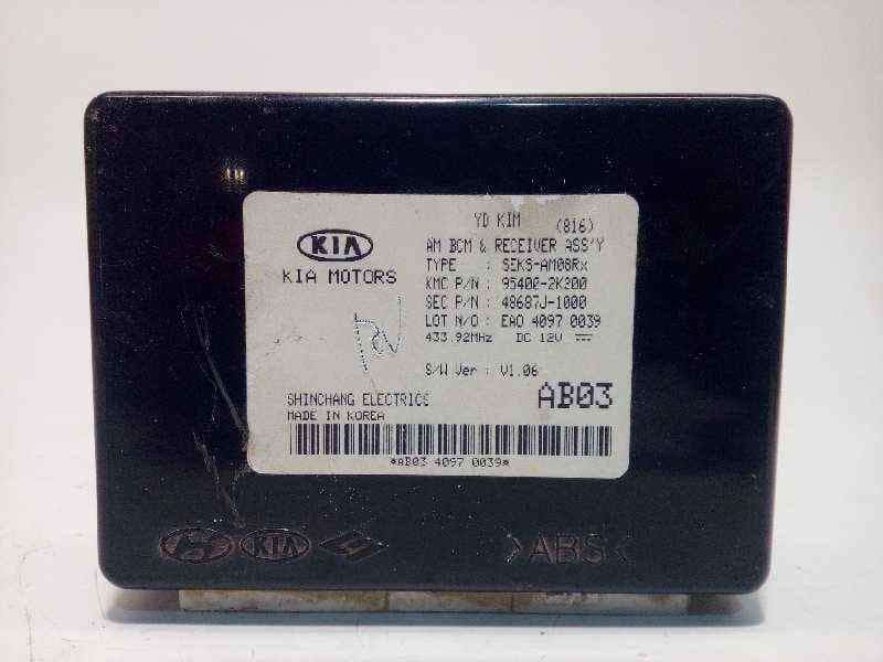 Recambio de centralita check control para kia soul 1.6 crdi cat referencia OEM IAM 954002K200 - Blanco