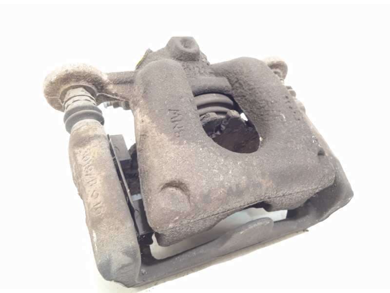 Recambio de pinza freno delantera derecha para bmw serie 1 coupe (e82) 118d referencia OEM IAM 34116774682 - Blanco