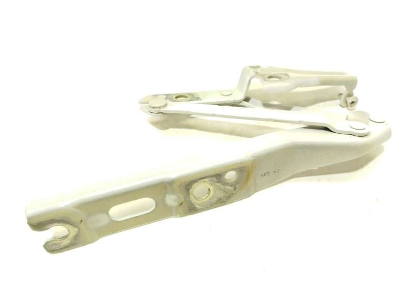 Recambio de bisagra para cupra eboost born referencia OEM IAM 10A823302A