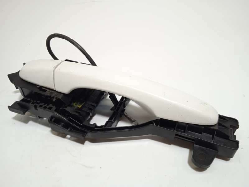 Recambio de maneta exterior delantera derecha para volvo v40 cross country 2.0 diesel cat referencia OEM IAM 39832341 - Blanco