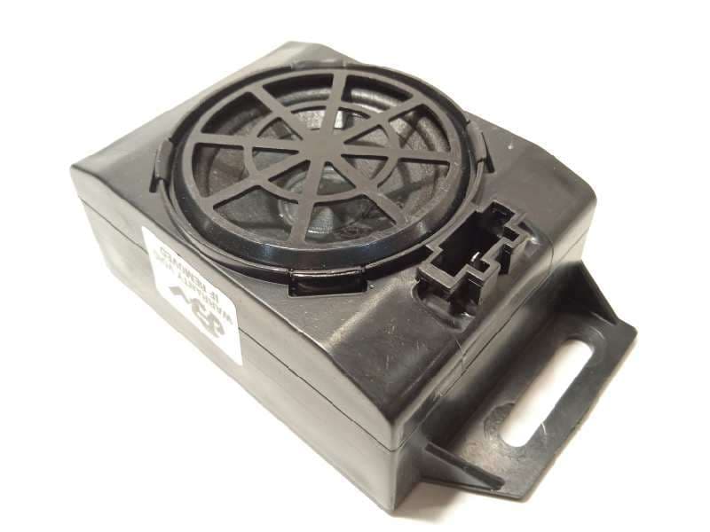 Recambio de altavoz para porsche panamera gts referencia OEM IAM 7PP035709A - Blanco