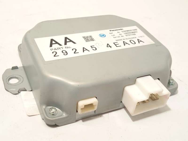 Recambio de modulo electronico para nissan pulsar hatchback (c13) 1.5 dci referencia OEM IAM 292A54EA0A - Rojo