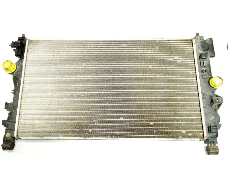 Recambio de radiador agua para opel astra j sedán 1.7 cdti (69) referencia OEM IAM 13267662