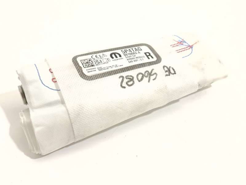 Recambio de airbag lateral delantero derecho para citroën c3 iv 1.2 referencia OEM IAM 9846921480 A1243020440 - Blanco