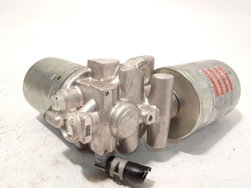 Recambio de servofreno para toyota corolla fastback (_e21_) 1.8 hybrid (zwe211) referencia OEM IAM 4707047070