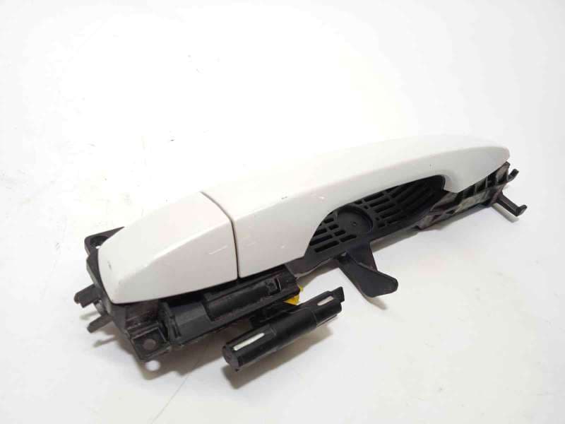 Recambio de maneta exterior trasera izquierda para mitsubishi eclipse cross motion 2wd referencia OEM IAM 5716A637WA - Blanco