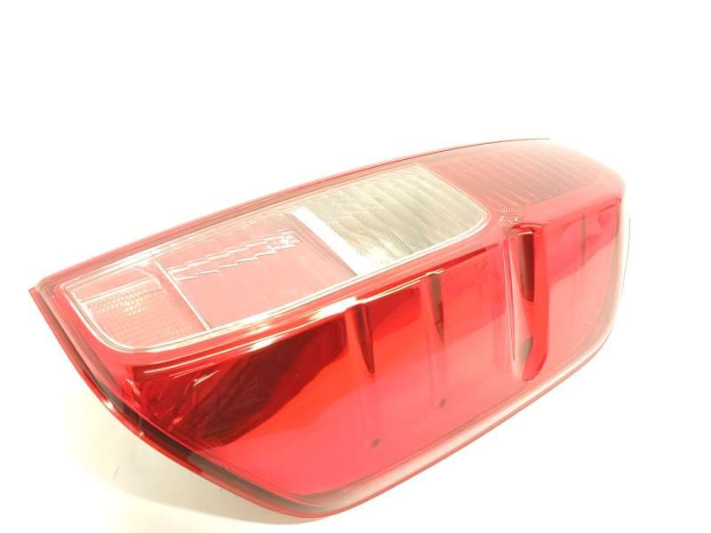 Recambio de piloto trasero derecho para nissan navara np300 (d40) 2.5 dci 4wd (d40tt, d40t, d40m, d40bb) referencia OEM IAM 2655 - Blanco