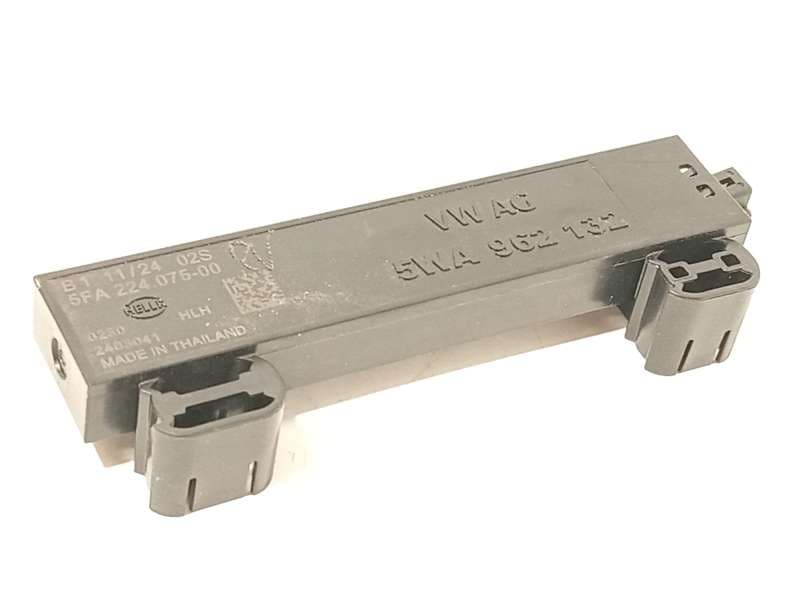 Recambio de antena para cupra leon (kl1, ku1, kug) 1.5 tsi referencia OEM IAM 5FA224075 5WA962132 - Gris