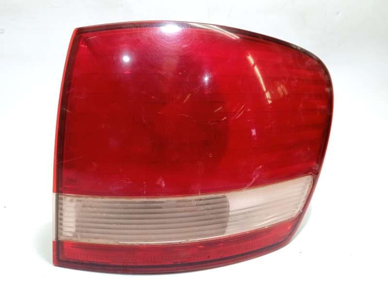 Recambio de piloto trasero derecho para toyota ipsum (_m2_) 2.0 d (clm20_) referencia OEM IAM 8155144090 - Azul