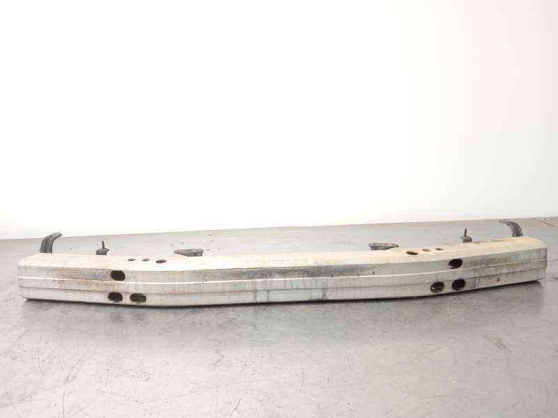 Recambio de refuerzo paragolpes delantero para toyota land cruiser 200 (j14) 4.7 v8 cat referencia OEM IAM 5202160140 - Blanco