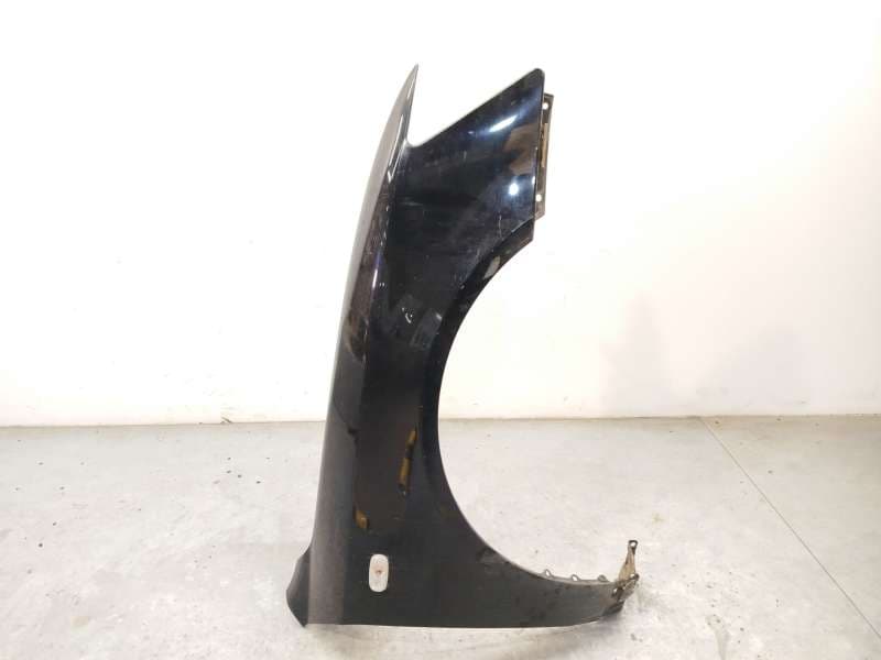 Recambio de aleta delantera derecha para hyundai sonata v (nf) 2.0 crdi referencia OEM IAM 663203K200 - Negro