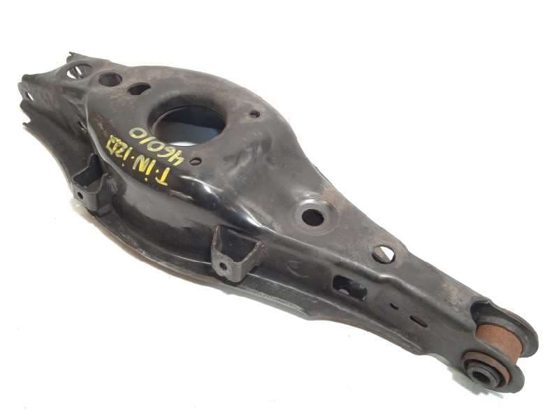 Recambio de brazo suspension inferior trasero izquierdo para toyota avensis touring sports advance referencia OEM IAM 4874005060
