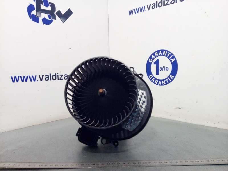Recambio de motor calefaccion para bmw serie 1 lim. (f20/f21) m140i referencia OEM IAM 9319919 64119350395 - Azul
